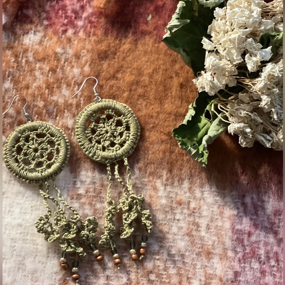 Crocheted Vineyard Garden Earrings - Picture 6 of 7